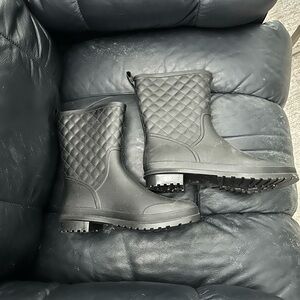 Black Quilted Rain Boots